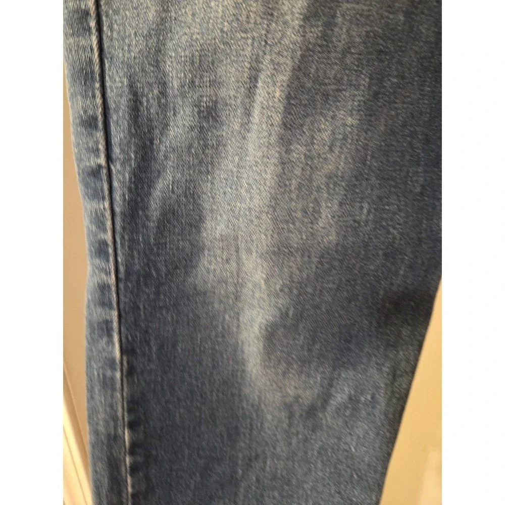 Levis product pair